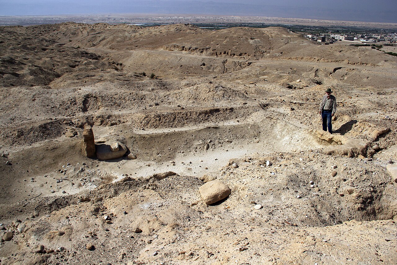 cemetery bab edh dhra ruins